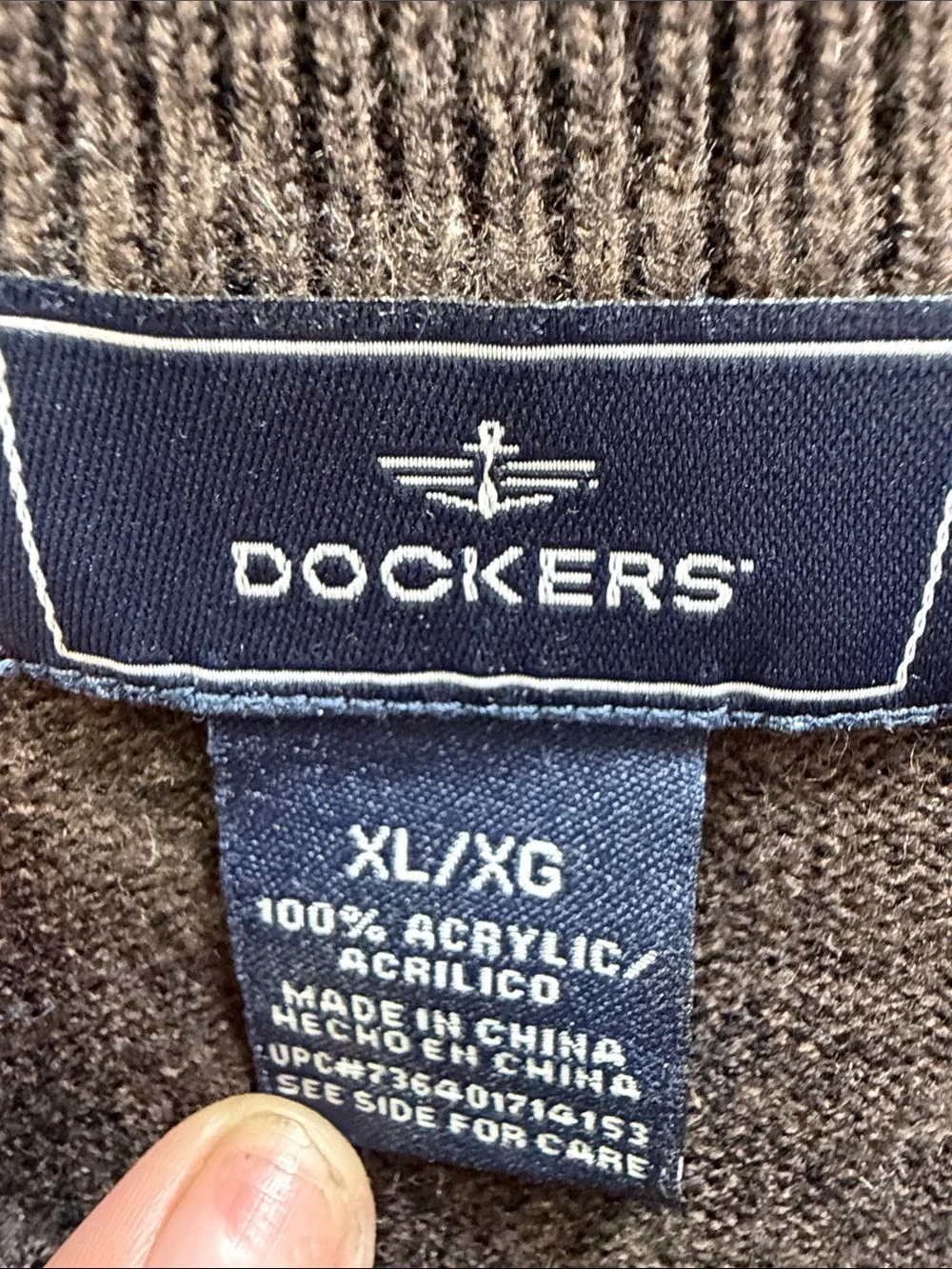 Dockers crewneck sweater